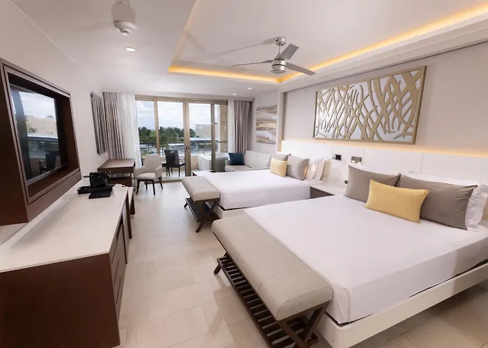 Royalton Riviera Cancun, An Autograph Collection All-Inclusive Resort & Casino (Adults Only) Puerto Morelos